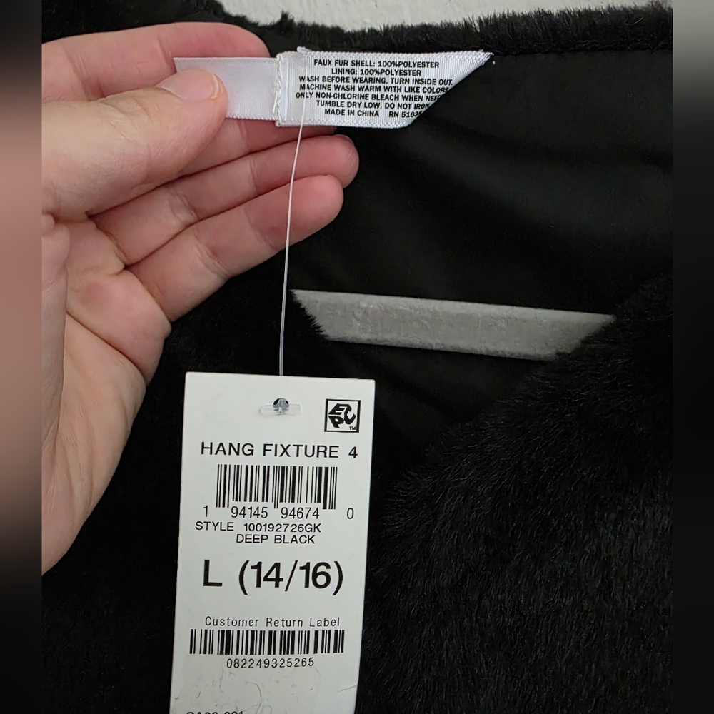 Epic Threads V-neck Faux Fur Vest Kid's 14/16 - Picture 4 of 6